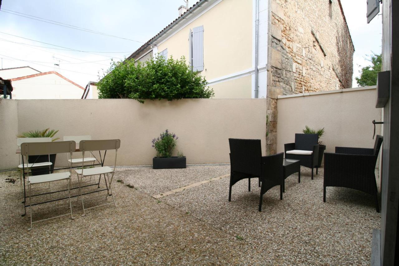 L'Appartement Terrasse Angoulême Eksteriør bilde
